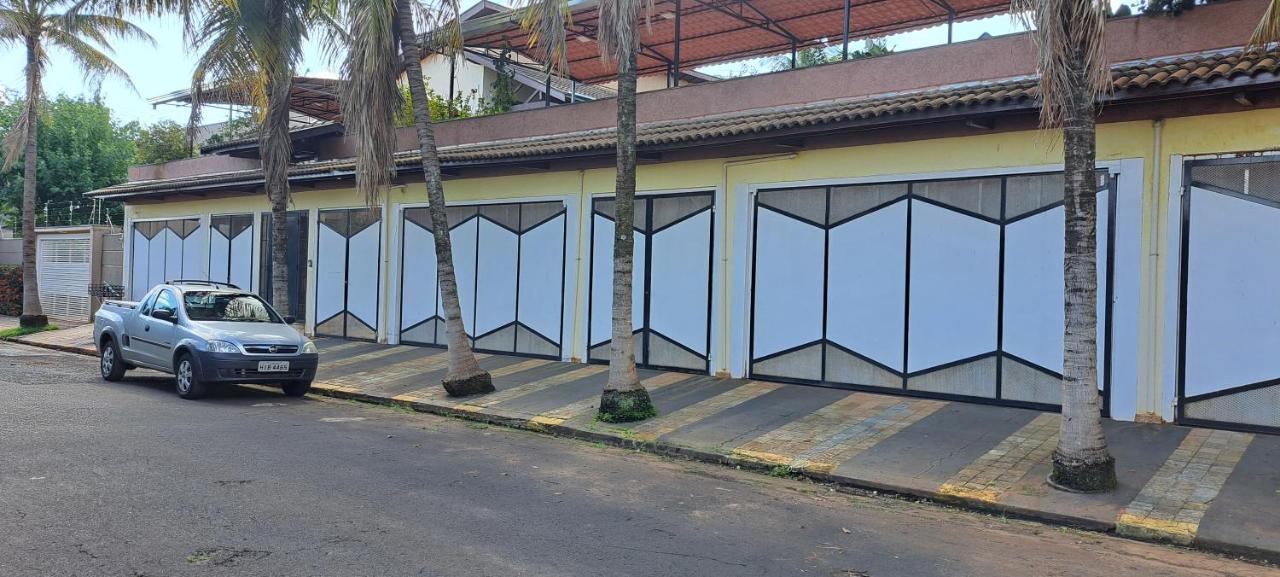 Pousada Villa D' Garden ฮิเบเราเปรโต ภายนอก รูปภาพ